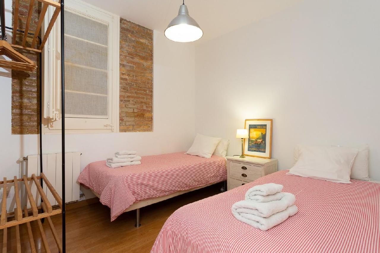 Fantastic Apartment Near Placa Francesc Macia In L'Eixample Esquerra บาร์เซโลนา ภายนอก รูปภาพ